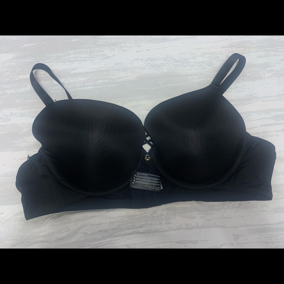 Ashley Graham Bra - Picture 1 of 3